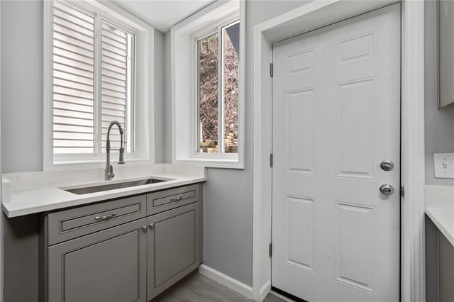 6634 Butler St, Morningside, PA 15206