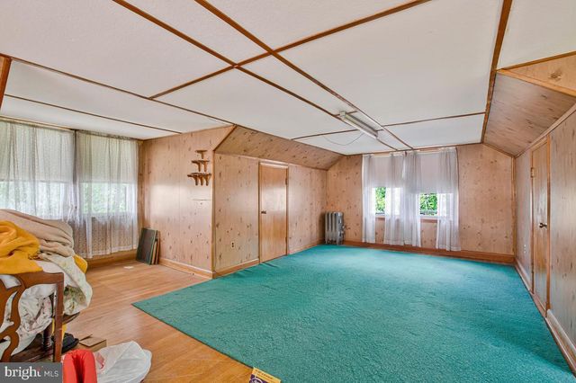 1905 FEATHERBED LN, Baltimore, MD 21207