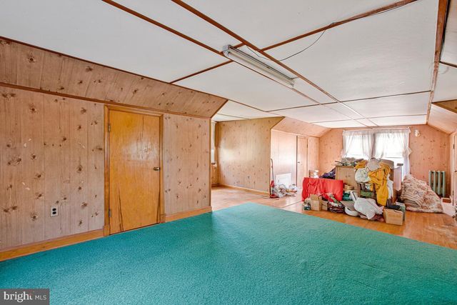 1905 FEATHERBED LN, Baltimore, MD 21207
