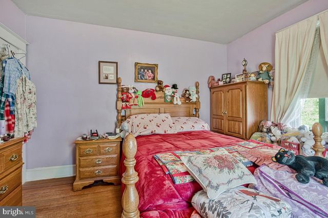 1905 FEATHERBED LN, Baltimore, MD 21207