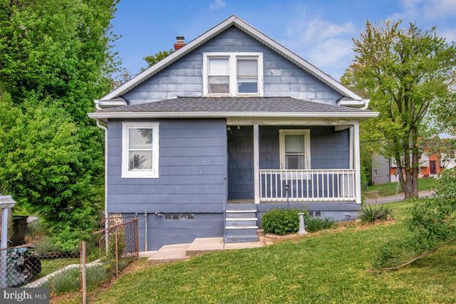 1905 FEATHERBED LN, Baltimore, MD 21207