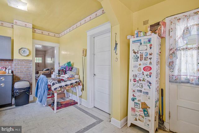 1905 FEATHERBED LN, Baltimore, MD 21207