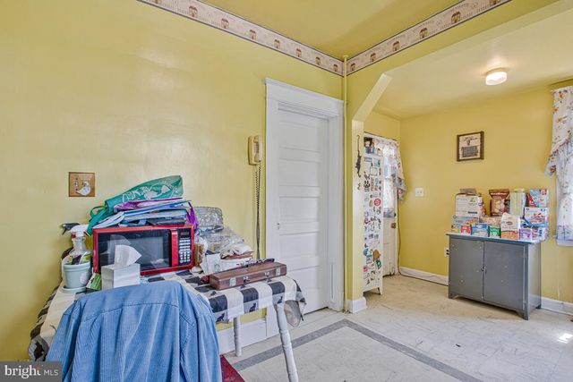 1905 FEATHERBED LN, Baltimore, MD 21207
