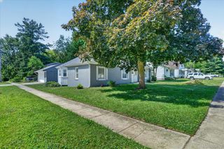 24827 PURITAN, Redford Charter Township, MI 48239