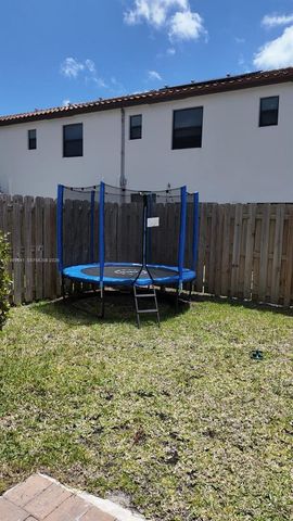 11862 SW 246th Ln, Homestead, FL 33032