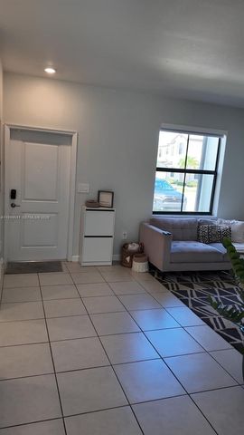 11862 SW 246th Ln, Homestead, FL 33032