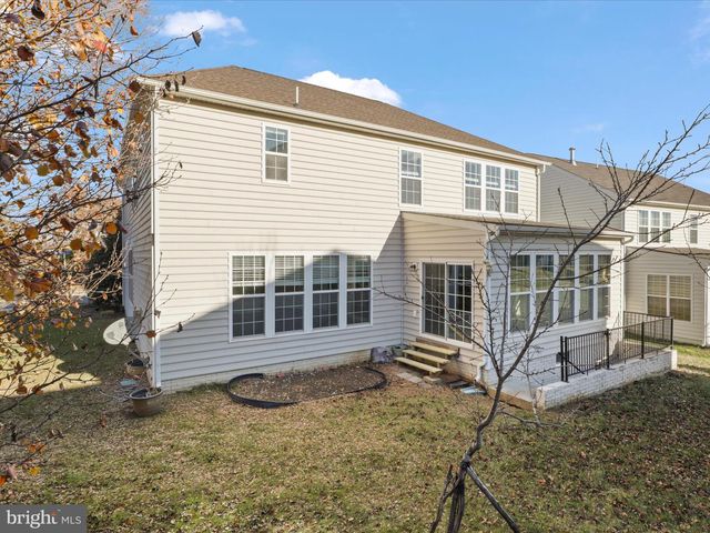 43527 LOUDOUN BARN WAY, Chantilly, VA 20152