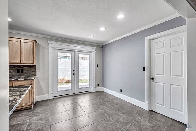 6449 Riders Rd, Odessa, TX 79762