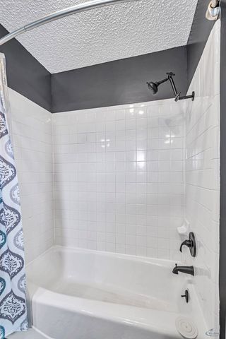 6449 Riders Rd, Odessa, TX 79762