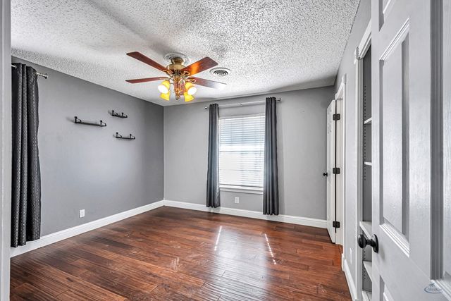 6449 Riders Rd, Odessa, TX 79762