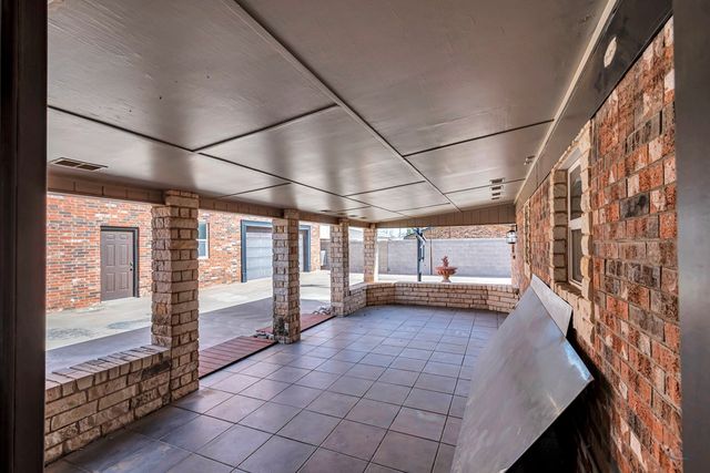 6449 Riders Rd, Odessa, TX 79762