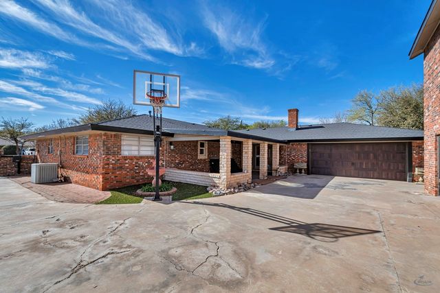 6449 Riders Rd, Odessa, TX 79762