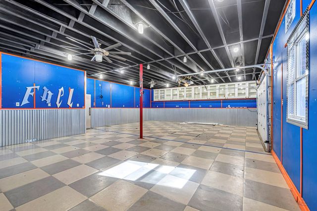 6449 Riders Rd, Odessa, TX 79762