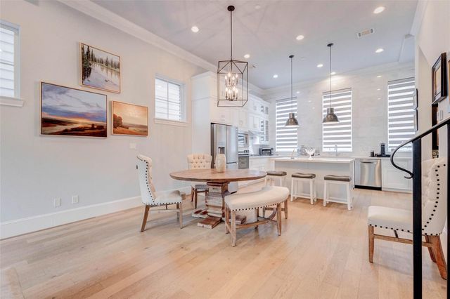 1323 Hunters Meadow Ln, Houston, TX 77055