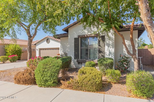 2206 W Fawn Drive, Phoenix, AZ 85041