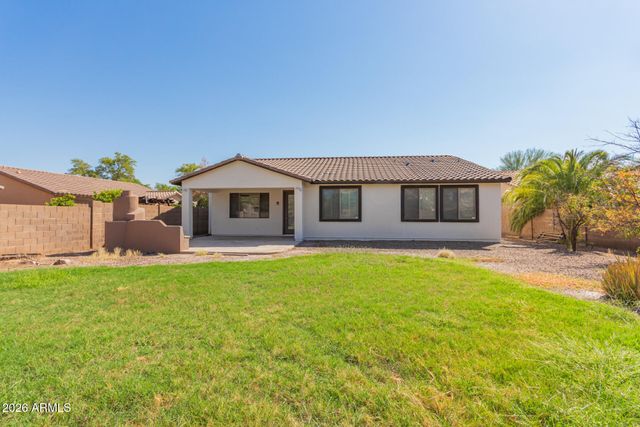 2206 W Fawn Drive, Phoenix, AZ 85041