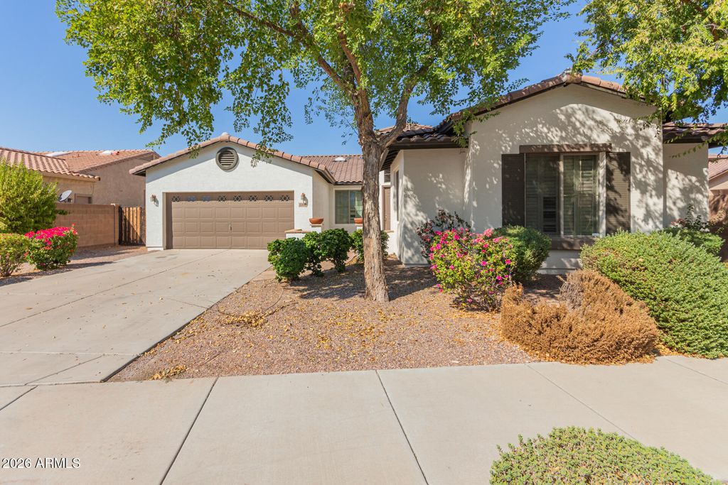 2206 W Fawn Drive, Phoenix, AZ 85041