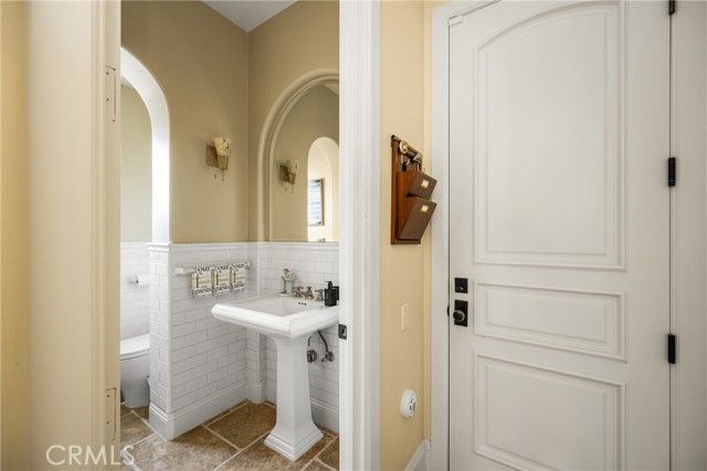 3222 Clay Street, Newport Beach, CA 92663