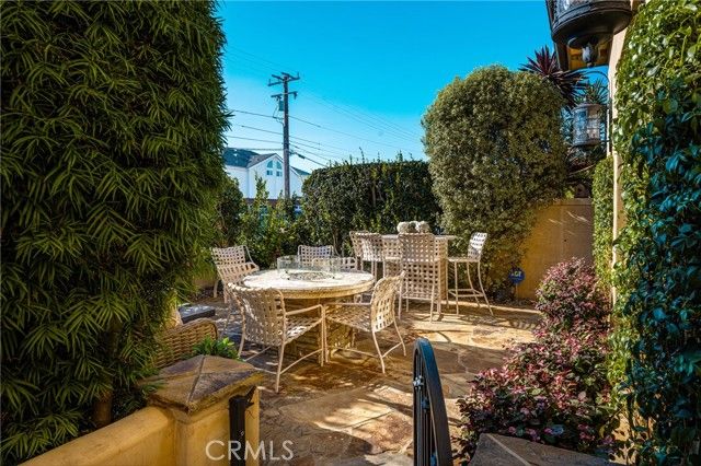 3222 Clay Street, Newport Beach, CA 92663