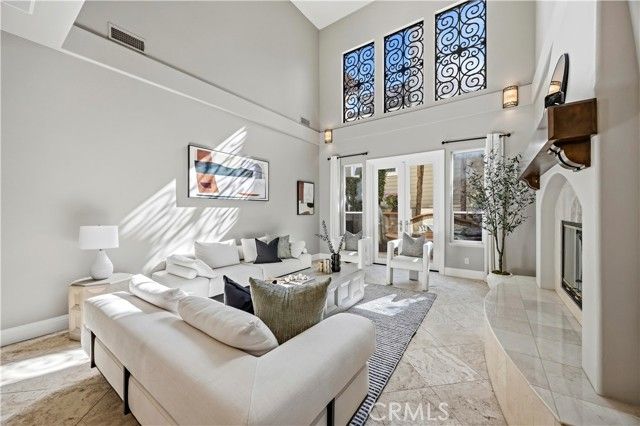 9 Sunnindale, Laguna Hills, CA 92679