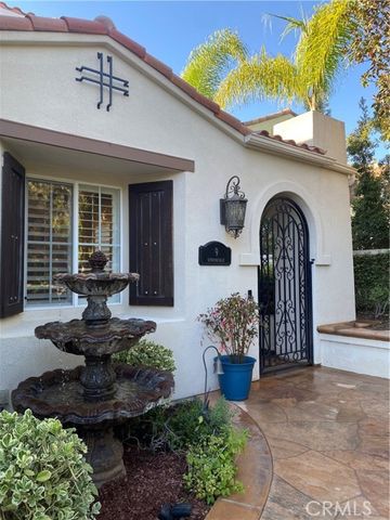 9 Sunnindale, Laguna Hills, CA 92679