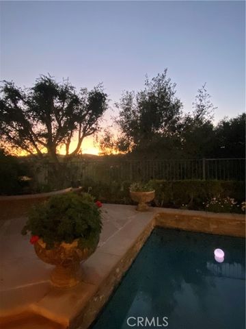 9 Sunnindale, Laguna Hills, CA 92679