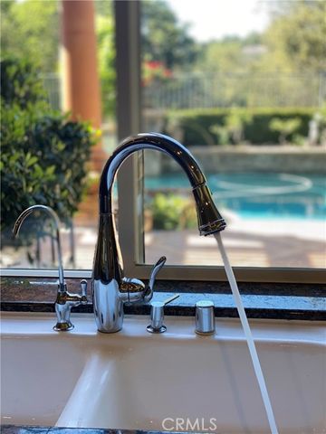 9 Sunnindale, Laguna Hills, CA 92679