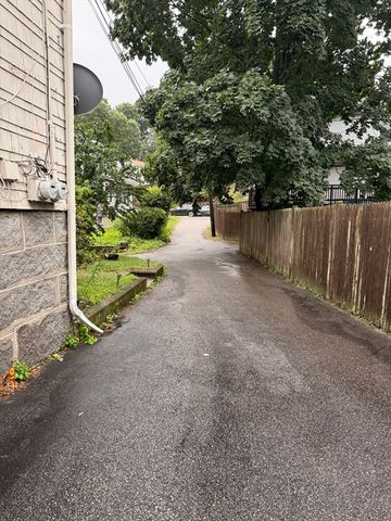 140 Centre St 1, Quincy, MA 02169