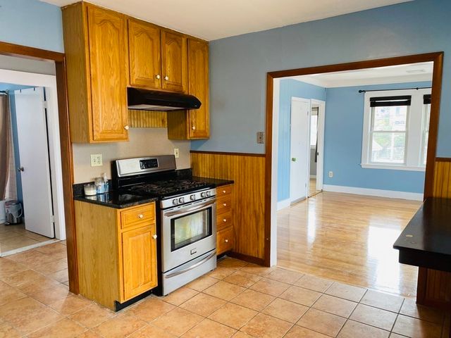 140 Centre St 1, Quincy, MA 02169