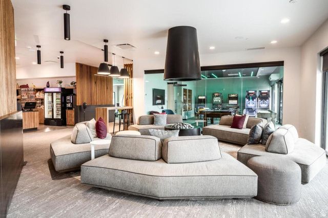 2670 W CANYONS RESORT DR #427, Park City, UT 84098