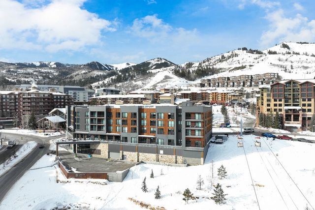 2670 W CANYONS RESORT DR #427, Park City, UT 84098