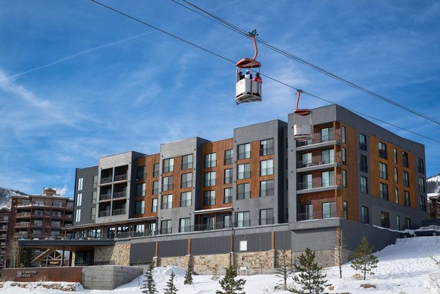 2670 W CANYONS RESORT DR #427, Park City, UT 84098