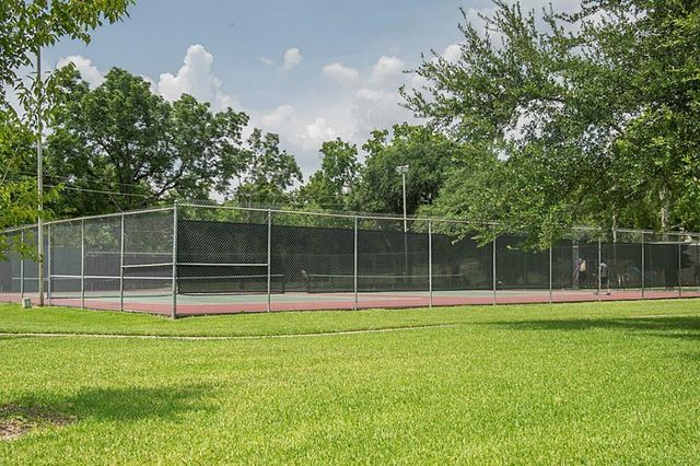 14135 Sandfield Drive, Houston, TX 77077