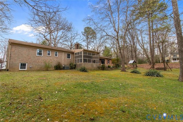 9440 Deerpark Ct, Midlothian, VA 23112