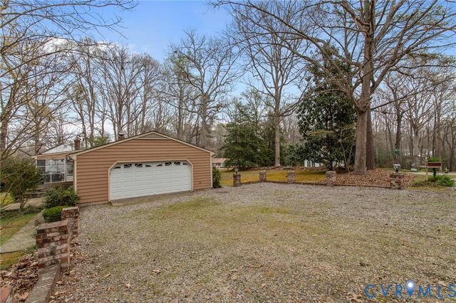 9440 Deerpark Ct, Midlothian, VA 23112