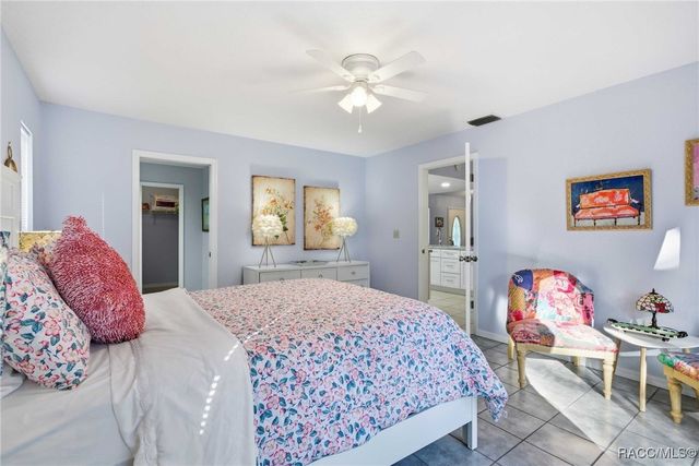 8422 W Bradshaw Street, Homosassa, FL 34448