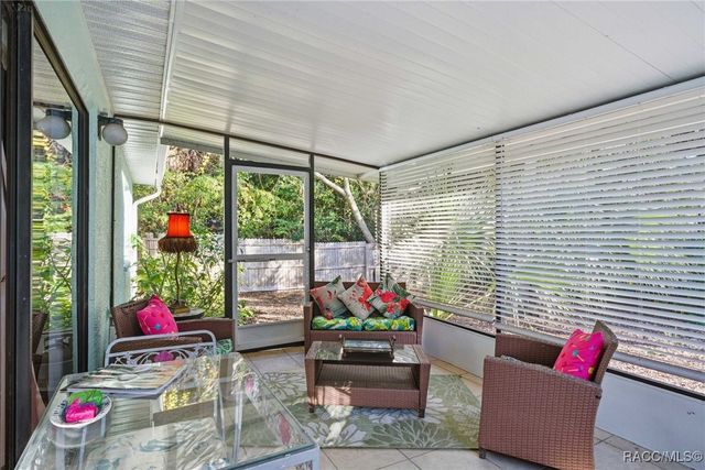 8422 W Bradshaw Street, Homosassa, FL 34448