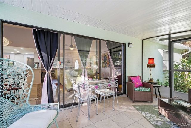 8422 W Bradshaw Street, Homosassa, FL 34448