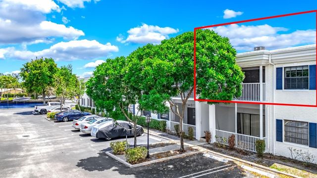 150 Cypress Club Drive 528, Pompano Beach, FL 33060