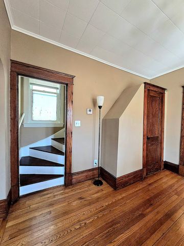 123 Cayuga Street, Saint Paul, MN 55117