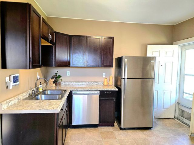 123 Cayuga Street, Saint Paul, MN 55117