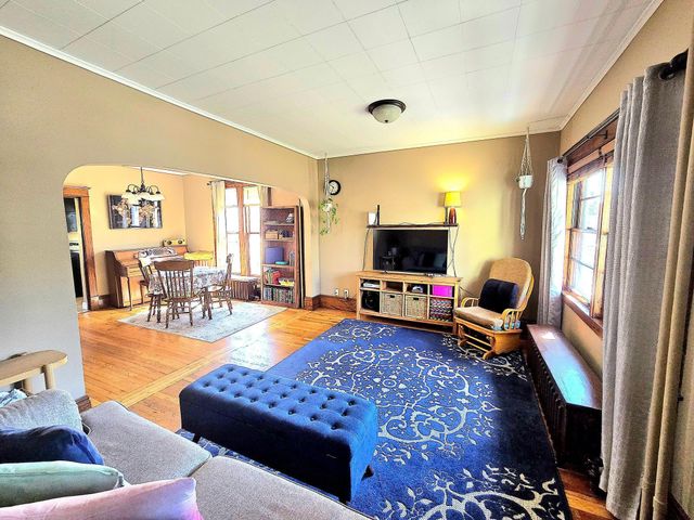 123 Cayuga Street, Saint Paul, MN 55117