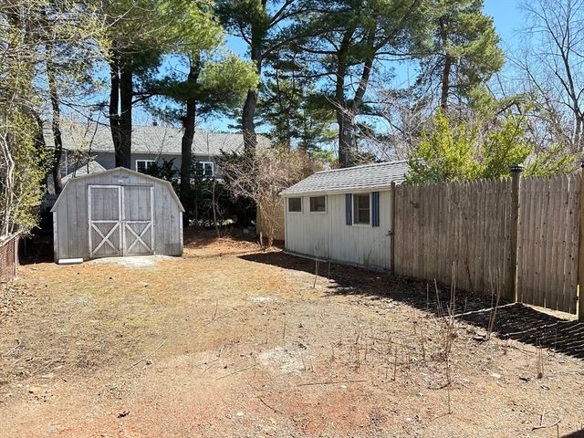 24 Hemlock Dr, Natick, MA 01760