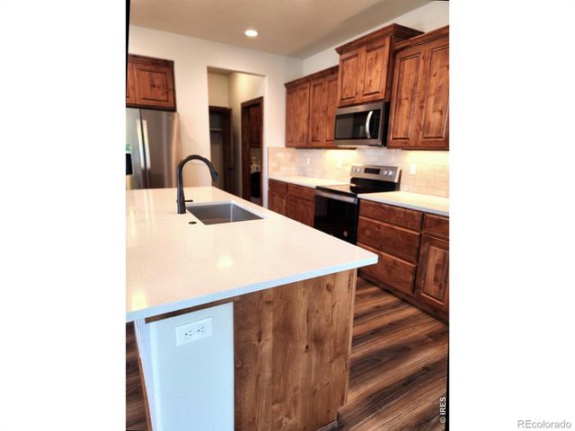 1928 Sunshine Peak Drive, Loveland, CO 80538