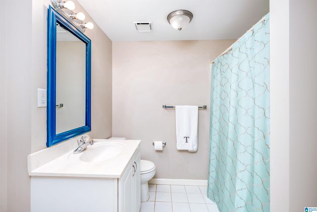 133 BROADMOOR LANE, Alabaster, AL 35007