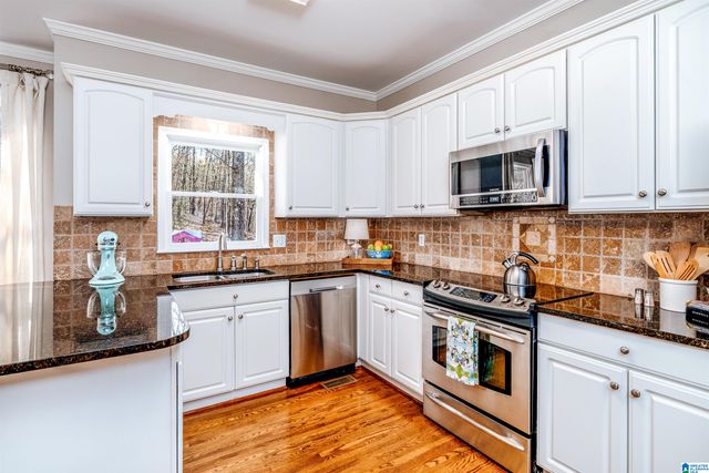 133 BROADMOOR LANE, Alabaster, AL 35007