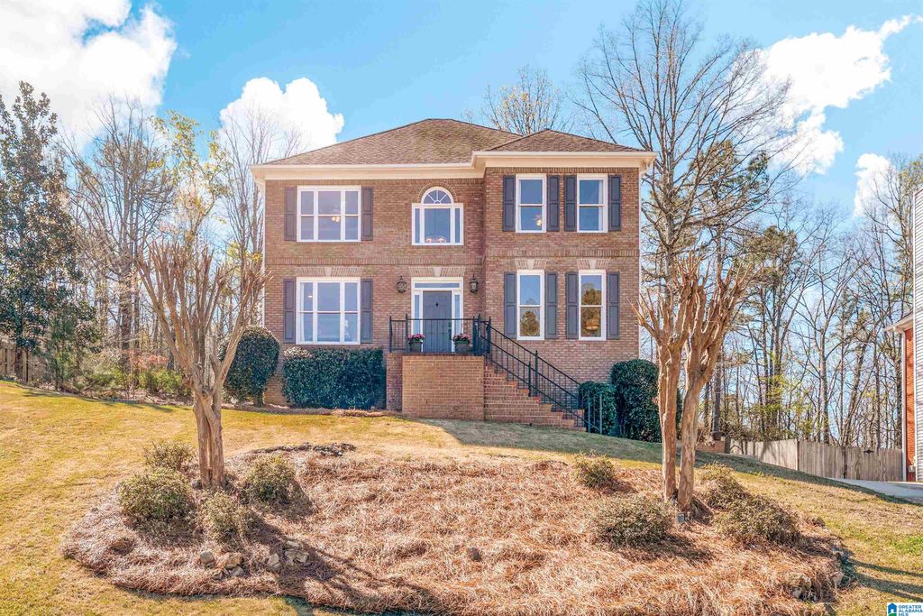 133 BROADMOOR LANE, Alabaster, AL 35007