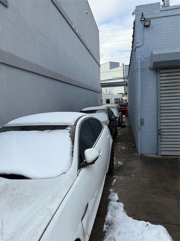 13101 Farmers blvd Boulevard, Jamaica, NY 11434