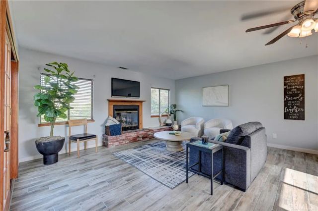 2101 W Ash, Fullerton, CA 92833