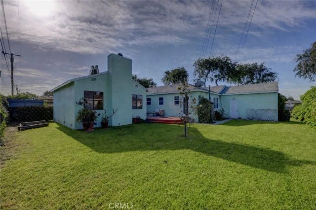 2101 W Ash, Fullerton, CA 92833